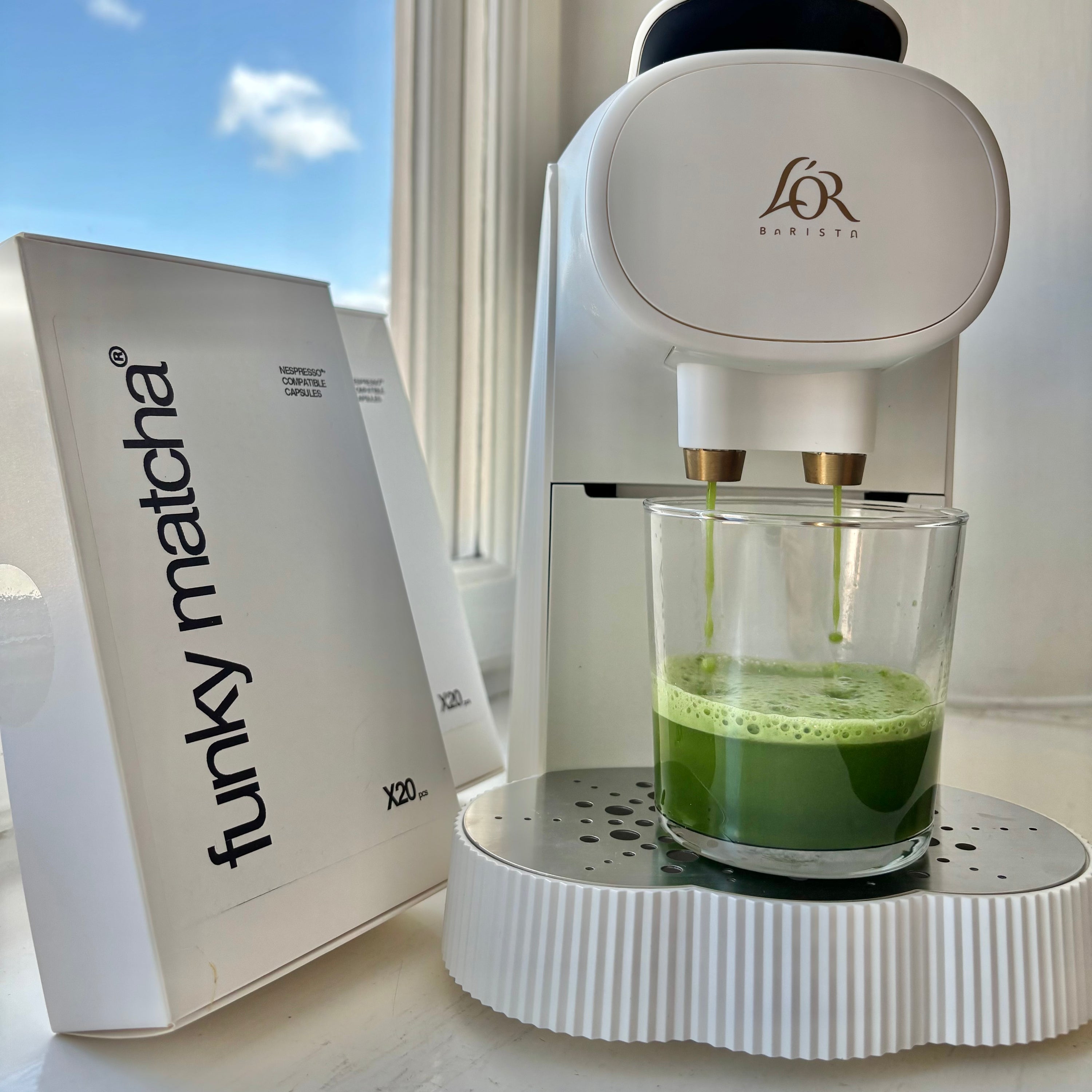 Funky Matcha Vanilla Pod Brewing in Nespresso Machine – Green Matcha Shot