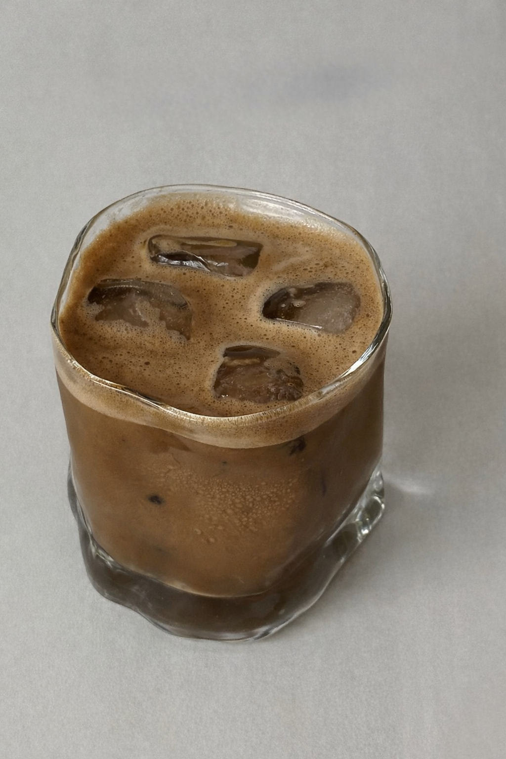 funky matcha hojicha latte